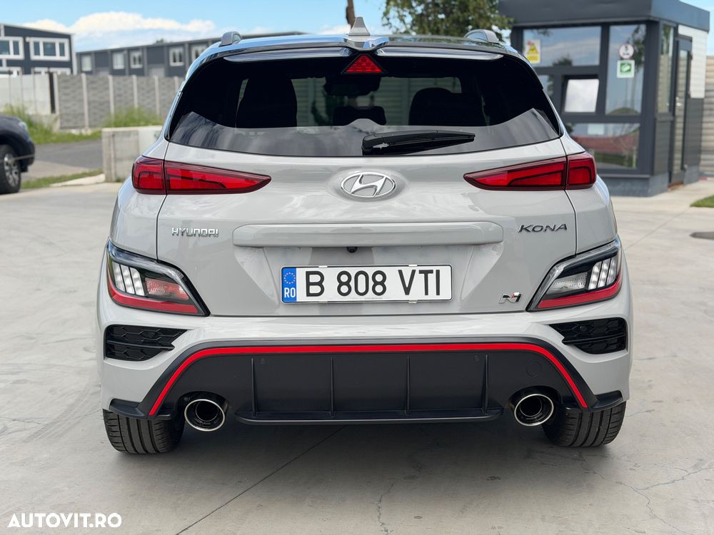 Hyundai KONA - 4