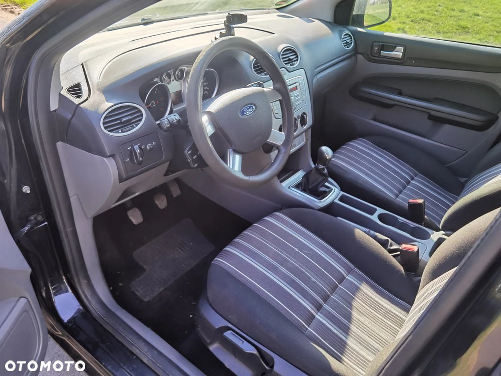 Ford Focus 1.6 TDCi DPF Fun - 5