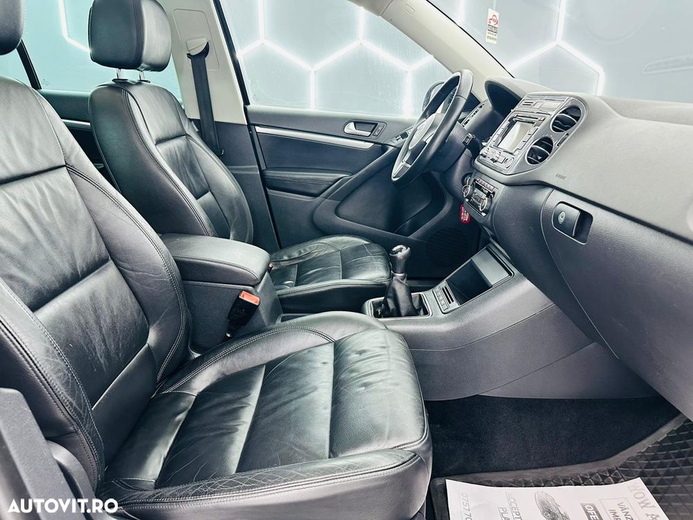 Volkswagen Tiguan 2.0 TDI DPF BlueMotion Technology Cup Sport & Style - 17