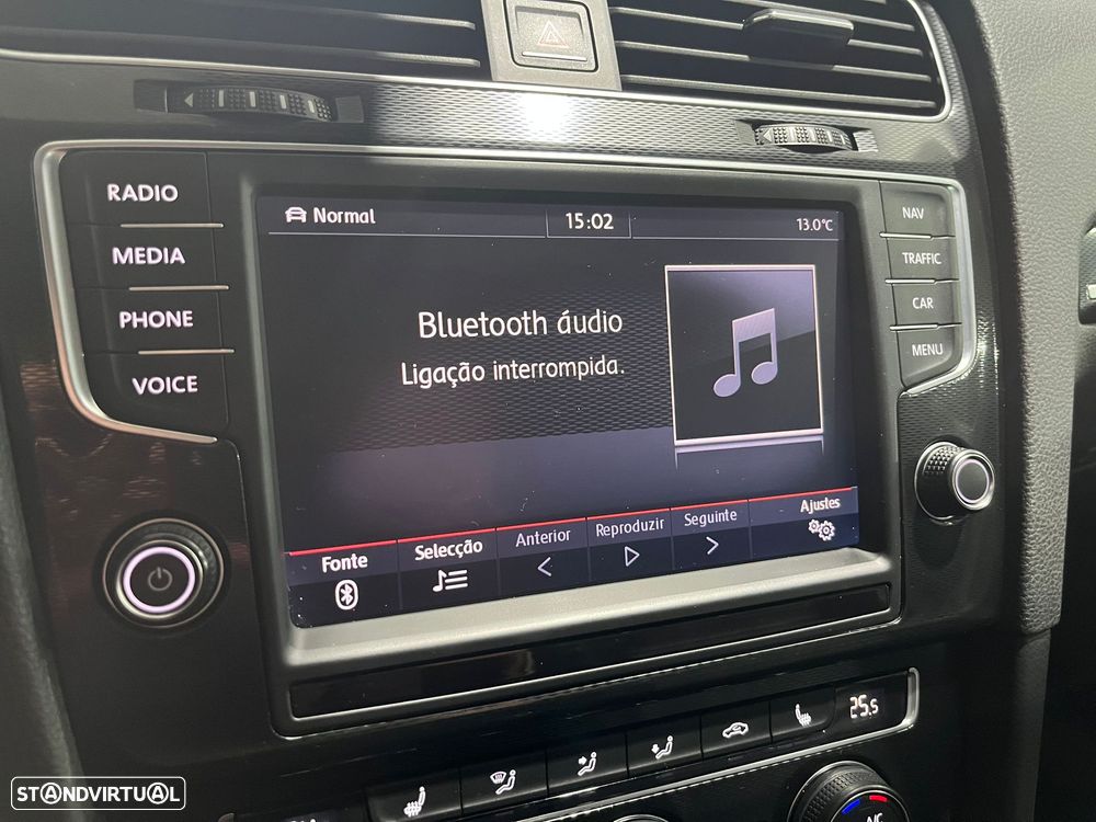 VW Golf 2.0 TDi DPF DSG GTD - 24