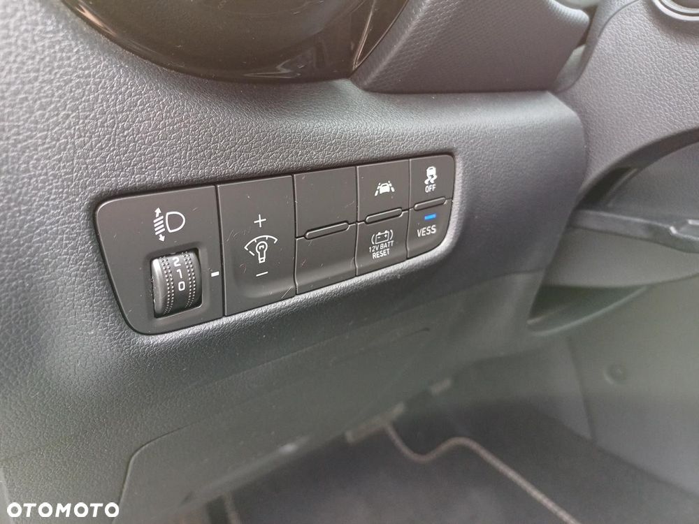Hyundai Kona - 23