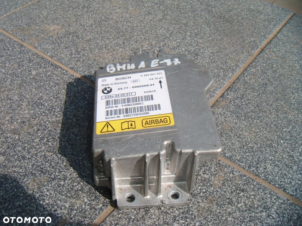 bmw1  e-87  sensor airbag 0285001531 - 1