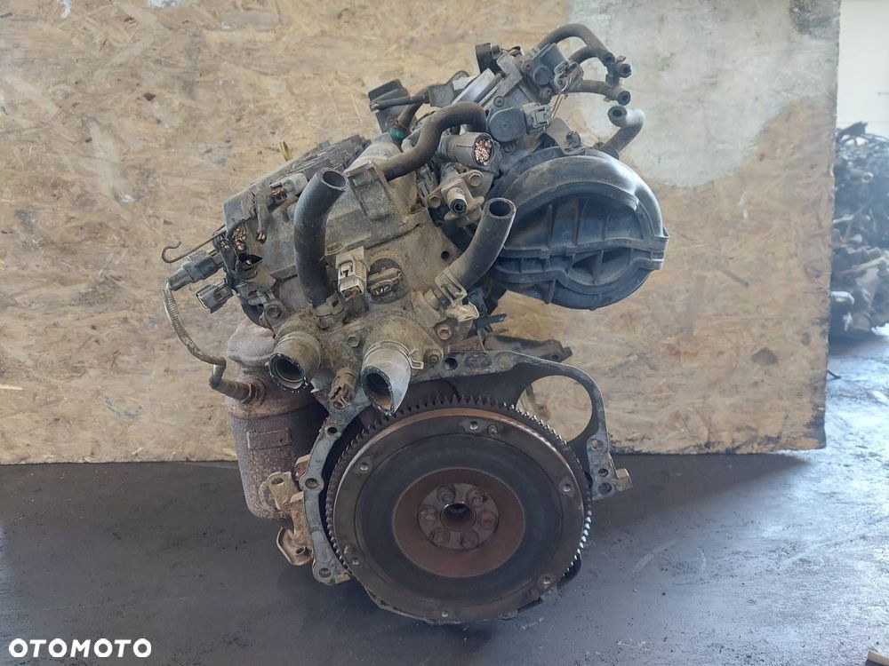 SILNIK BENZYNOWY TOYOTA YARIS I LIFT 1.0 16V 1SZ-FE - 2
