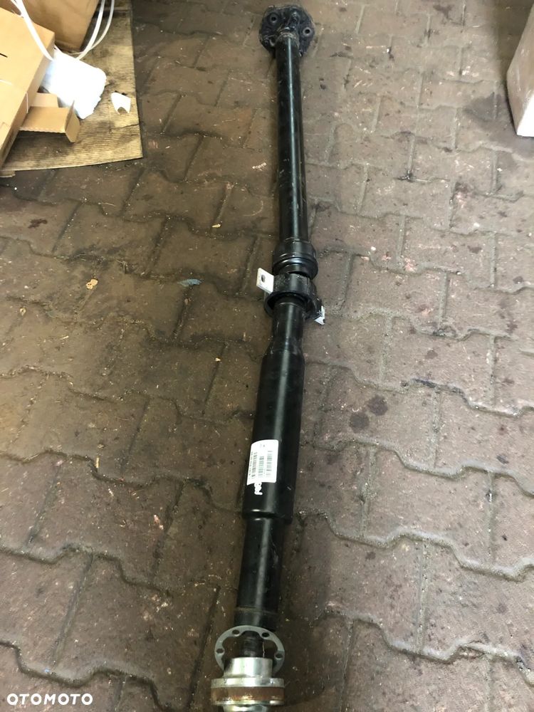 WAŁ NAPEDOWY TYŁ MERCEDES GLE GLS 20-24r A1674107003 A1674109203 gwa!! - 2