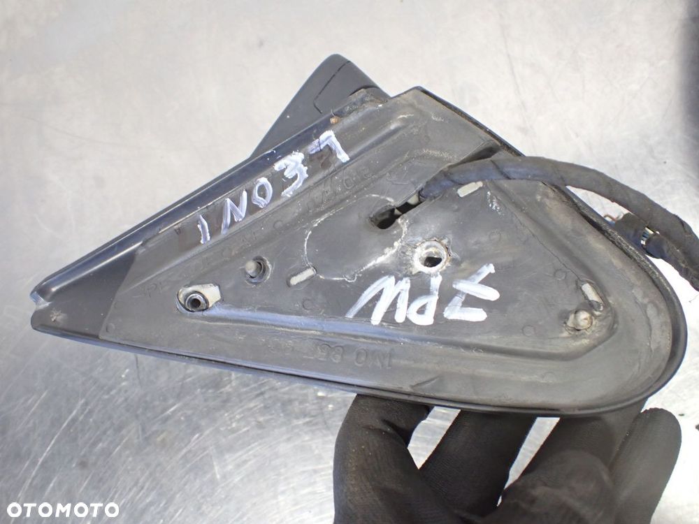 LUSTERKO PRAWE ELEKTRYCZNE SEAT LEON I 1.9 - 10