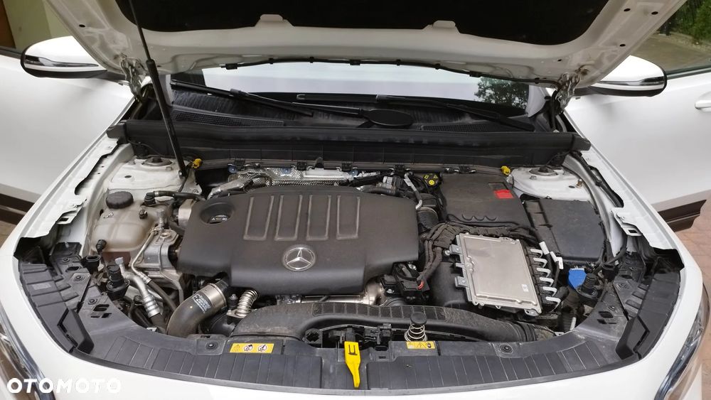 Mercedes-Benz GLB 200 d Progressive 8G-DCT - 8