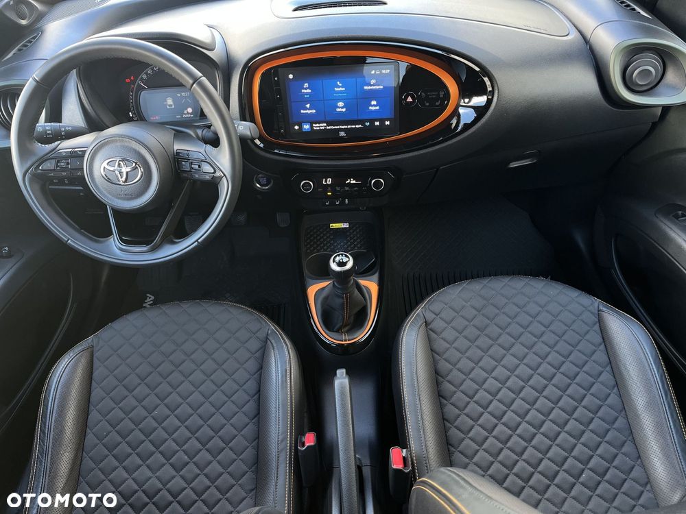 Toyota Aygo X 1.0 VVT-i - 13