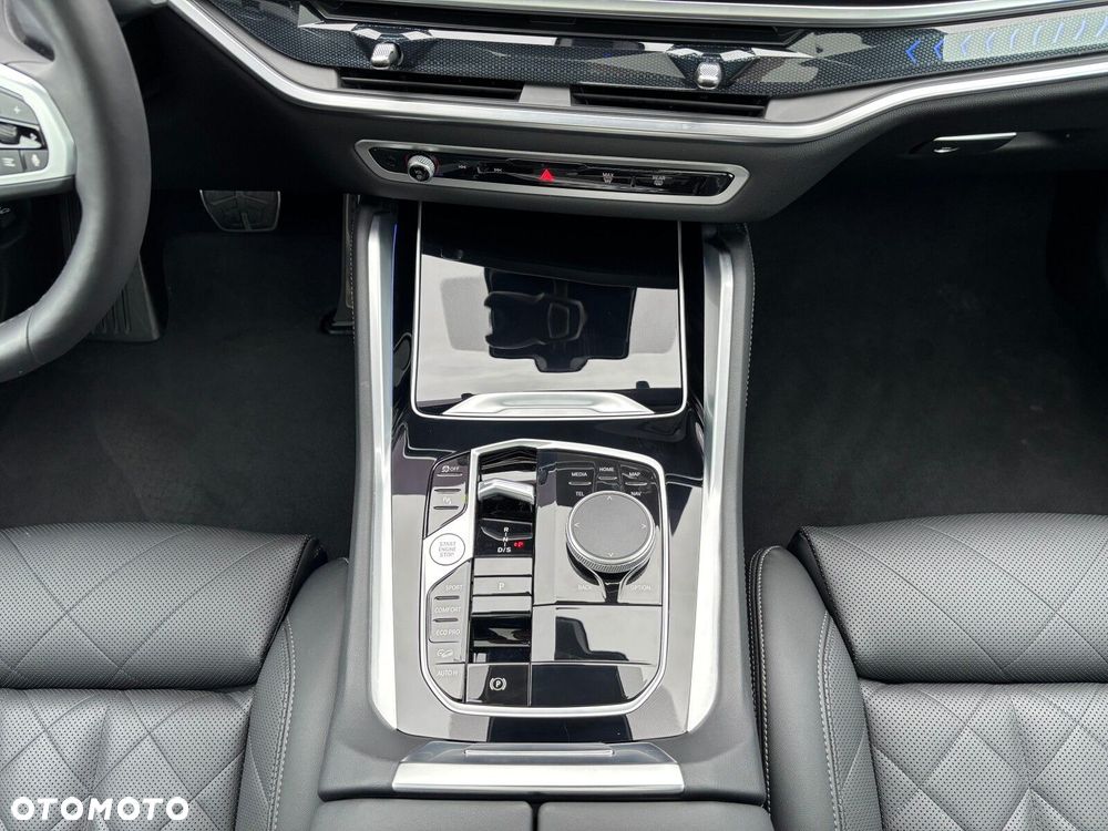 BMW X6 - 26