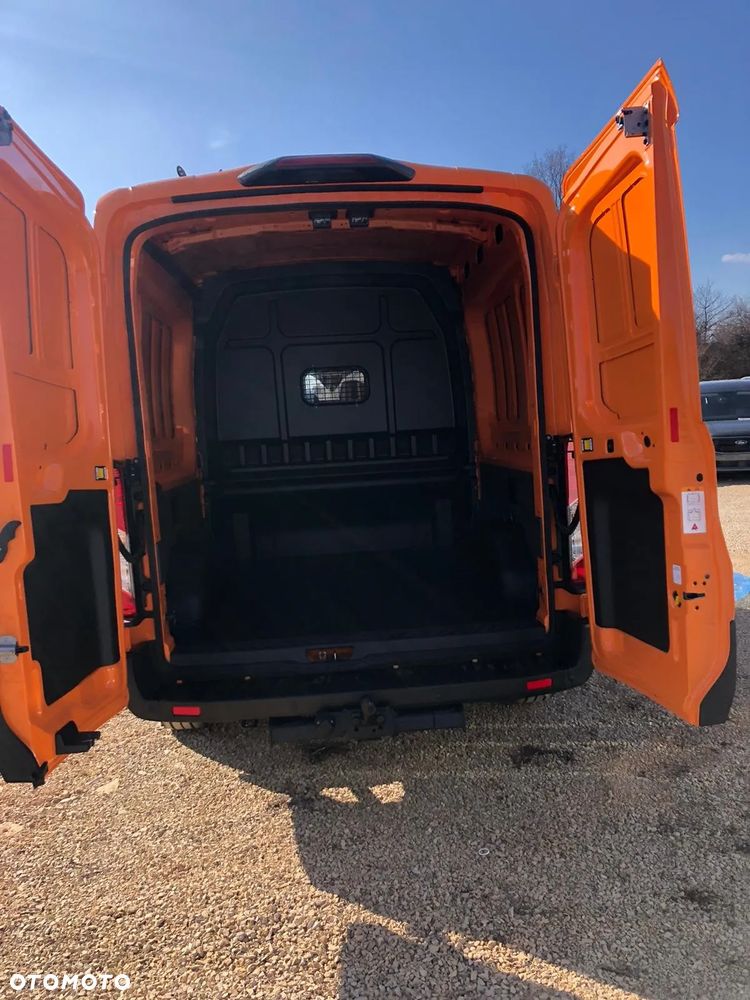 Ford Transit brygadowy furgon - 10