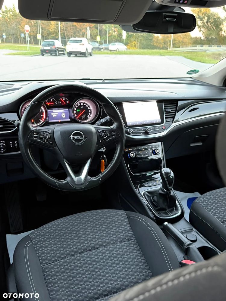 Opel Astra - 22