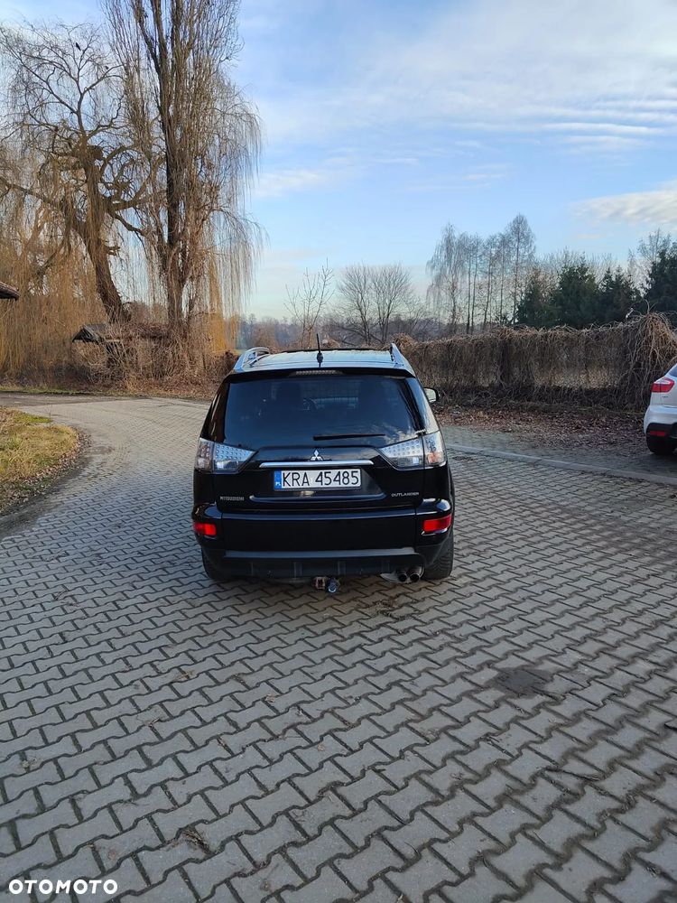 Mitsubishi Outlander 2.0 DID Instyle - 5