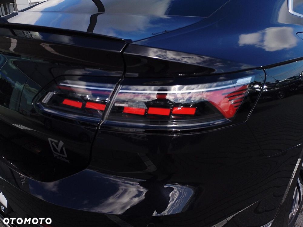 Volkswagen Arteon 2.0 TDI R-Line DSG - 36