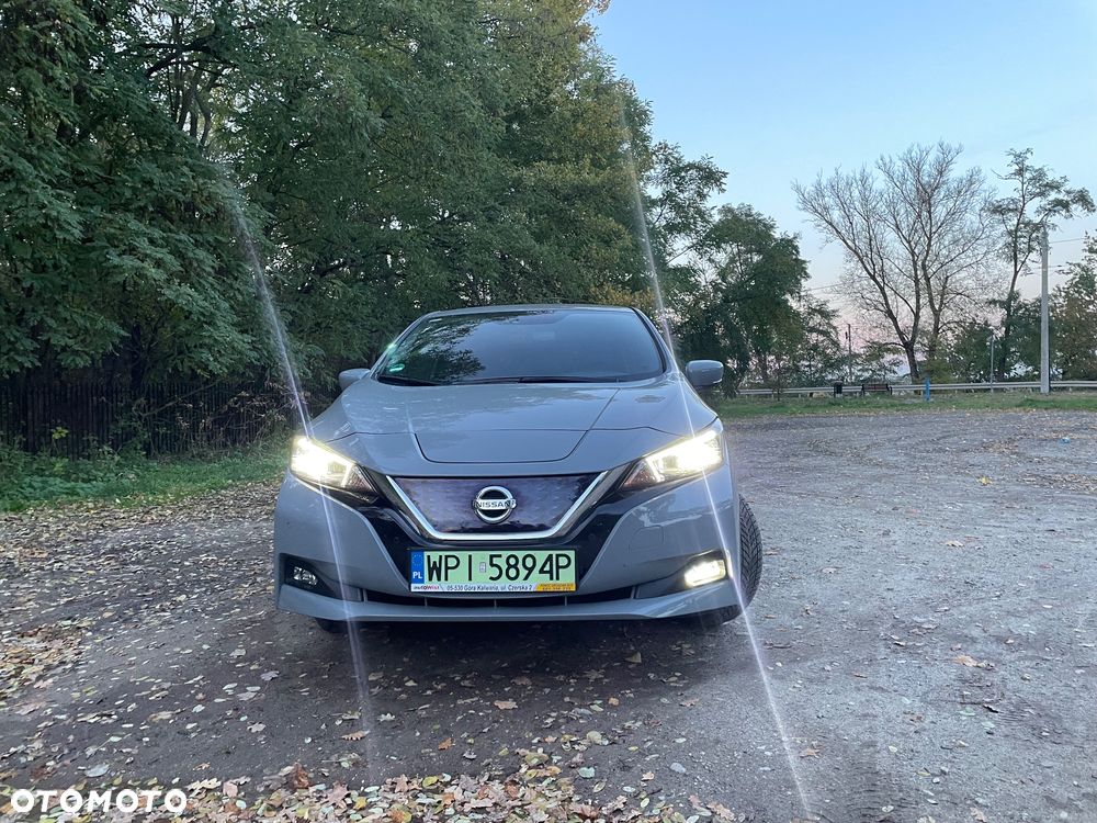 Nissan Leaf 40 kWh N-Connecta - 1