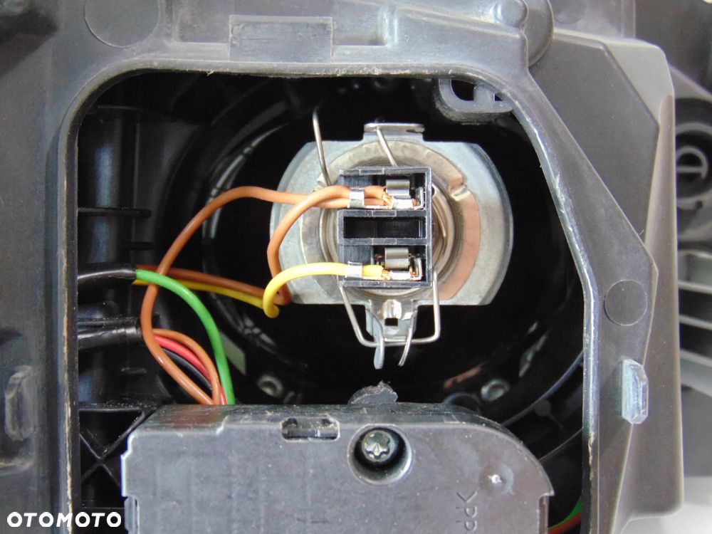 ORYGINAŁ lampa przednia przód lewa prawa Opel Corsa C FL lift 03-06r - 23