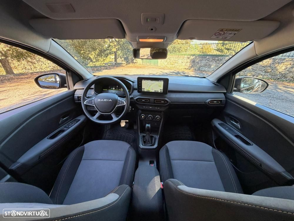 Dacia Jogger 1.6 Hybrid SL Extreme 7L - 28