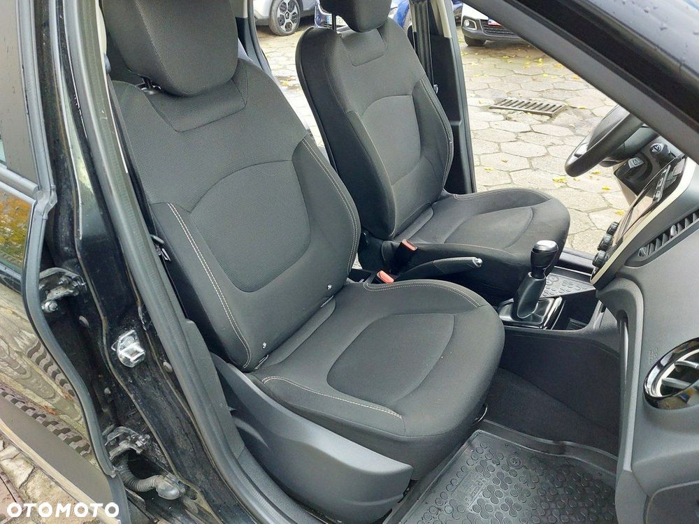 Renault Captur - 17