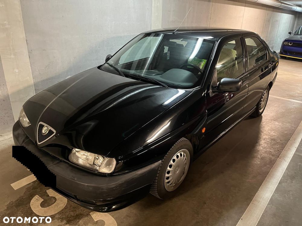 Alfa Romeo 146 1.4 TSpark 16v - 9