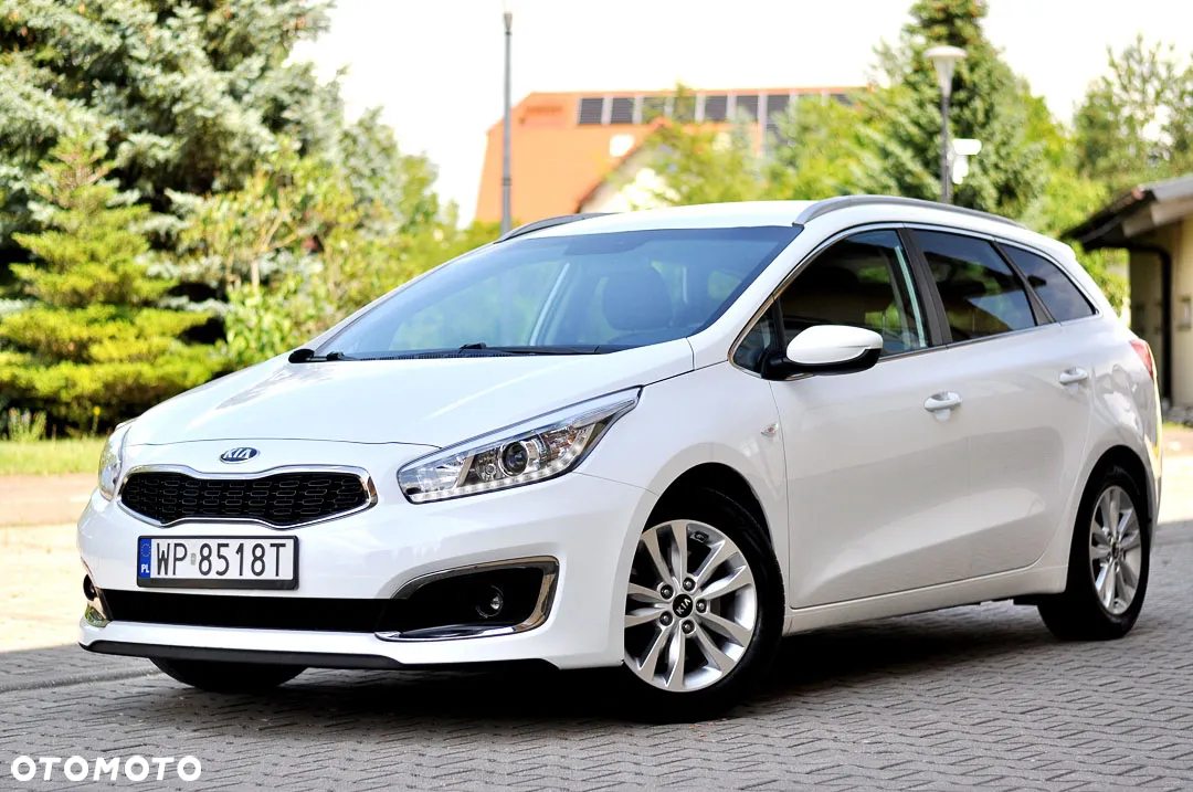 Kia Ceed 1.4 L Business Line Plus - 2