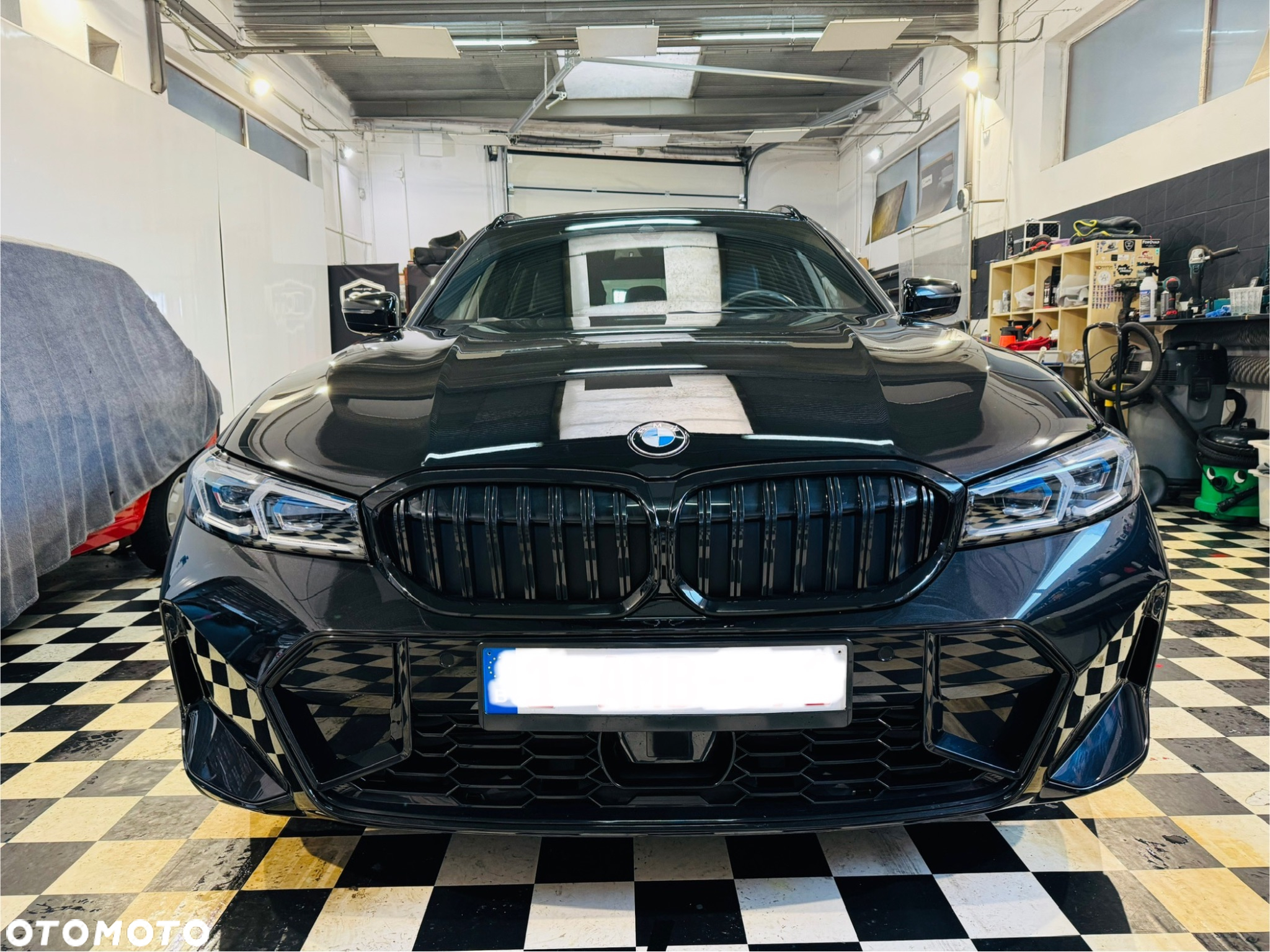 BMW Seria 3 330e Touring M Sport - 4