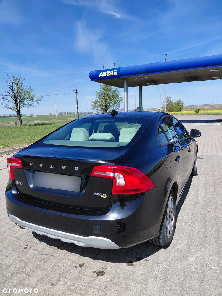 Volvo S60 D2 - 2