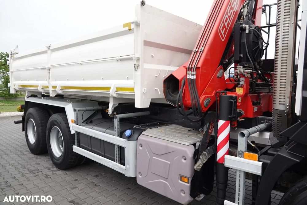 Renault C 380 / 6x4 / TIPPER 3 LATE + HDS FASSI F135 / HYDROBRA / EURO 6 / RADIO CONTROL / ROTATOR / BORDMATIC - 18