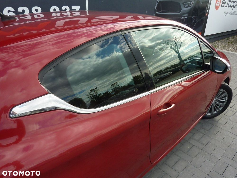 Peugeot 208 - 9