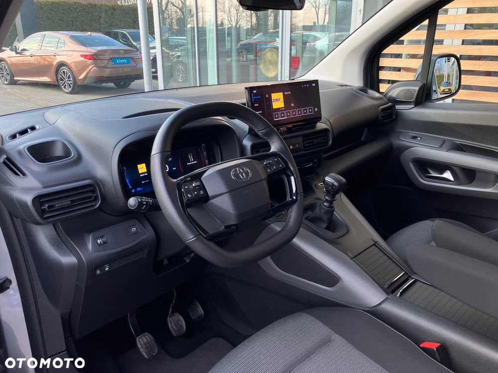 Toyota Proace City Verso Long 1.5 D-4D Family - 33