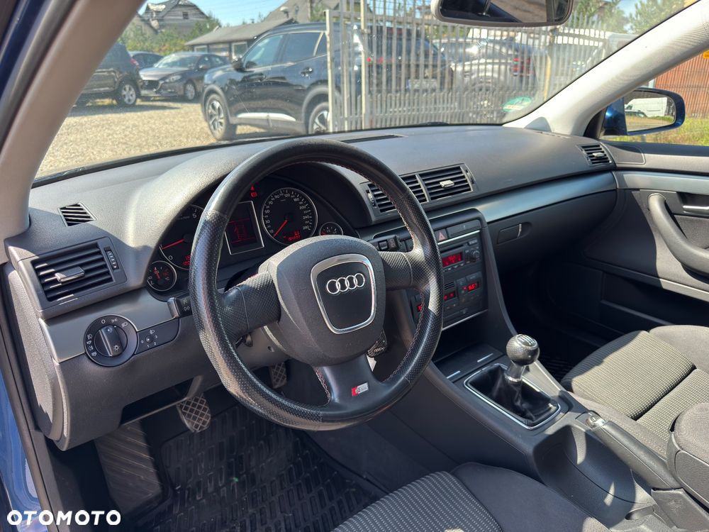 Audi A4 Avant 2.0 T FSI - 18