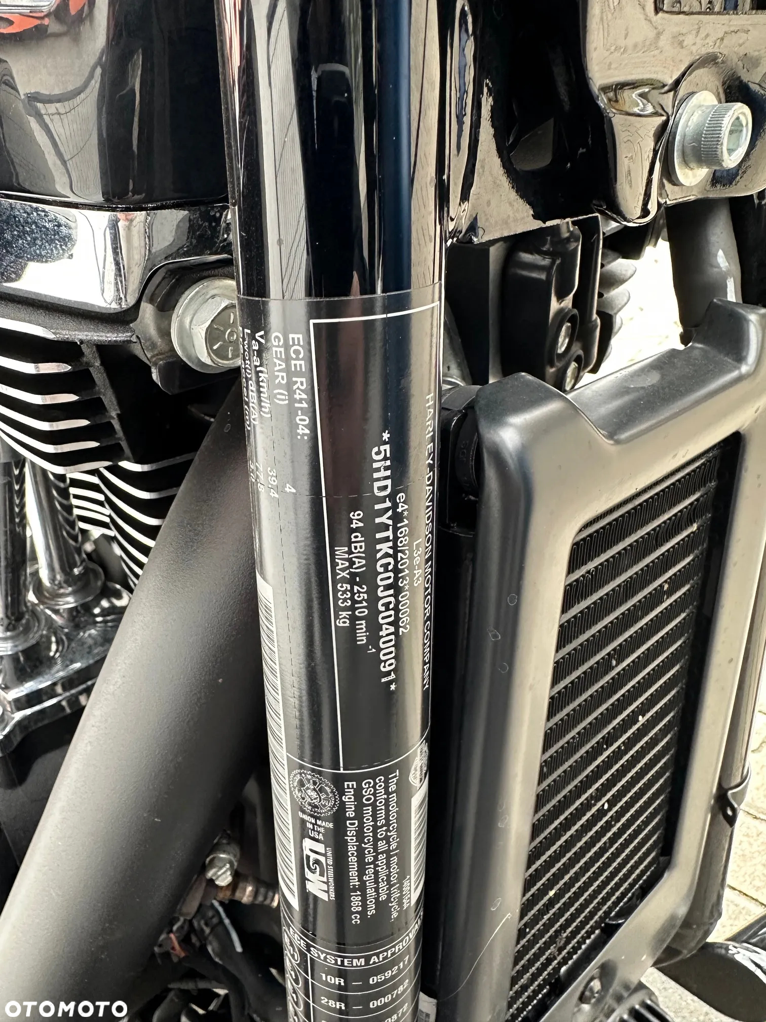 Harley-Davidson Softail Breakout - 14