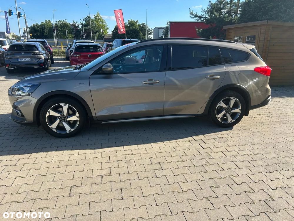 Ford Focus 1.5 EcoBoost Active - 13