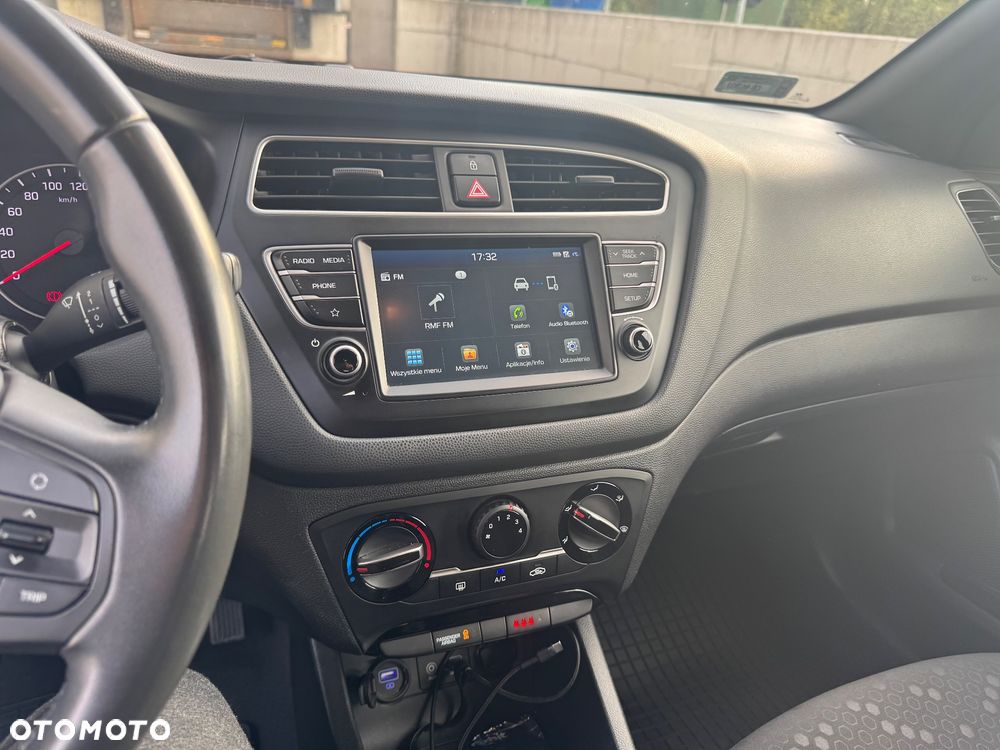 Hyundai i20 1.2 Comfort - 10