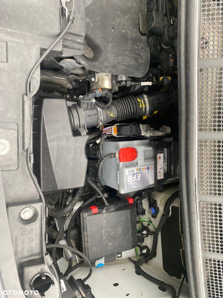 Toyota Proace Long Comfort 2.0 D-4D 145 KM - 27