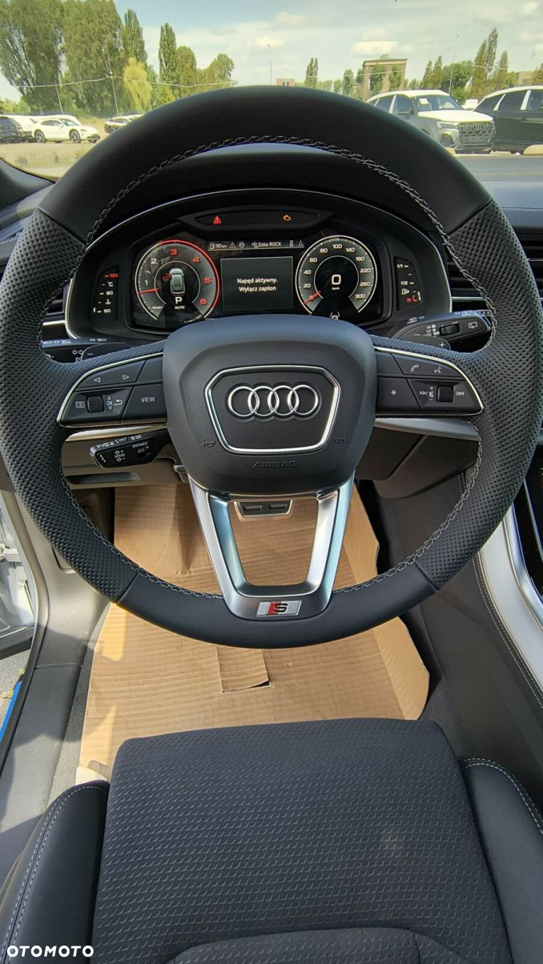Audi Q8 - 23