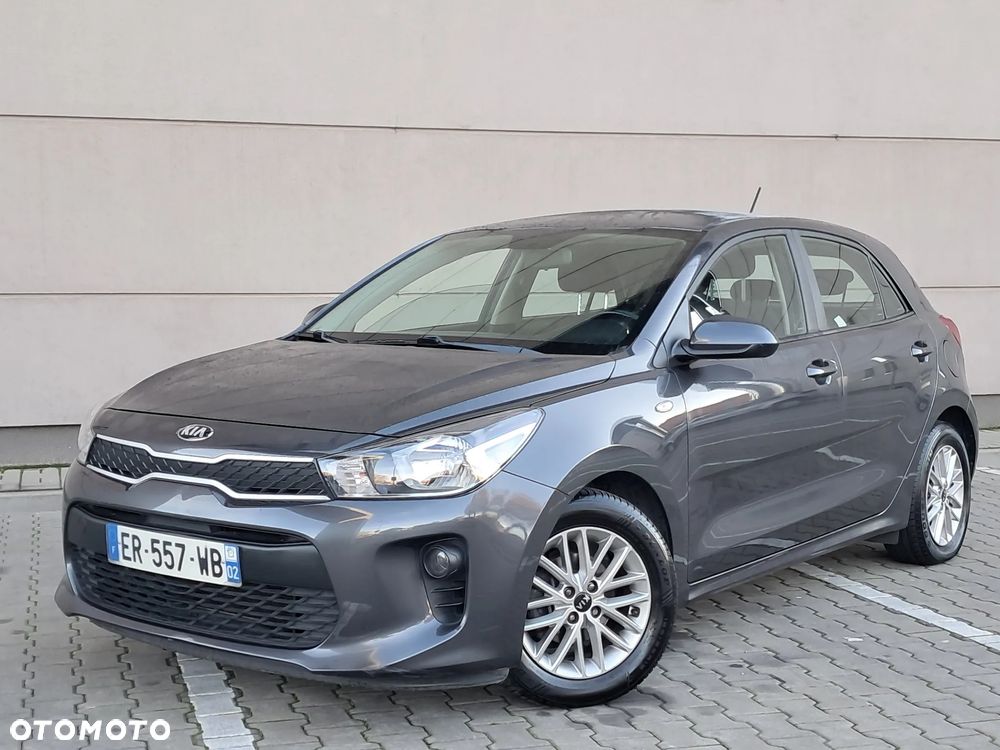 Kia Rio 1.2 Dream Team Edition - 13