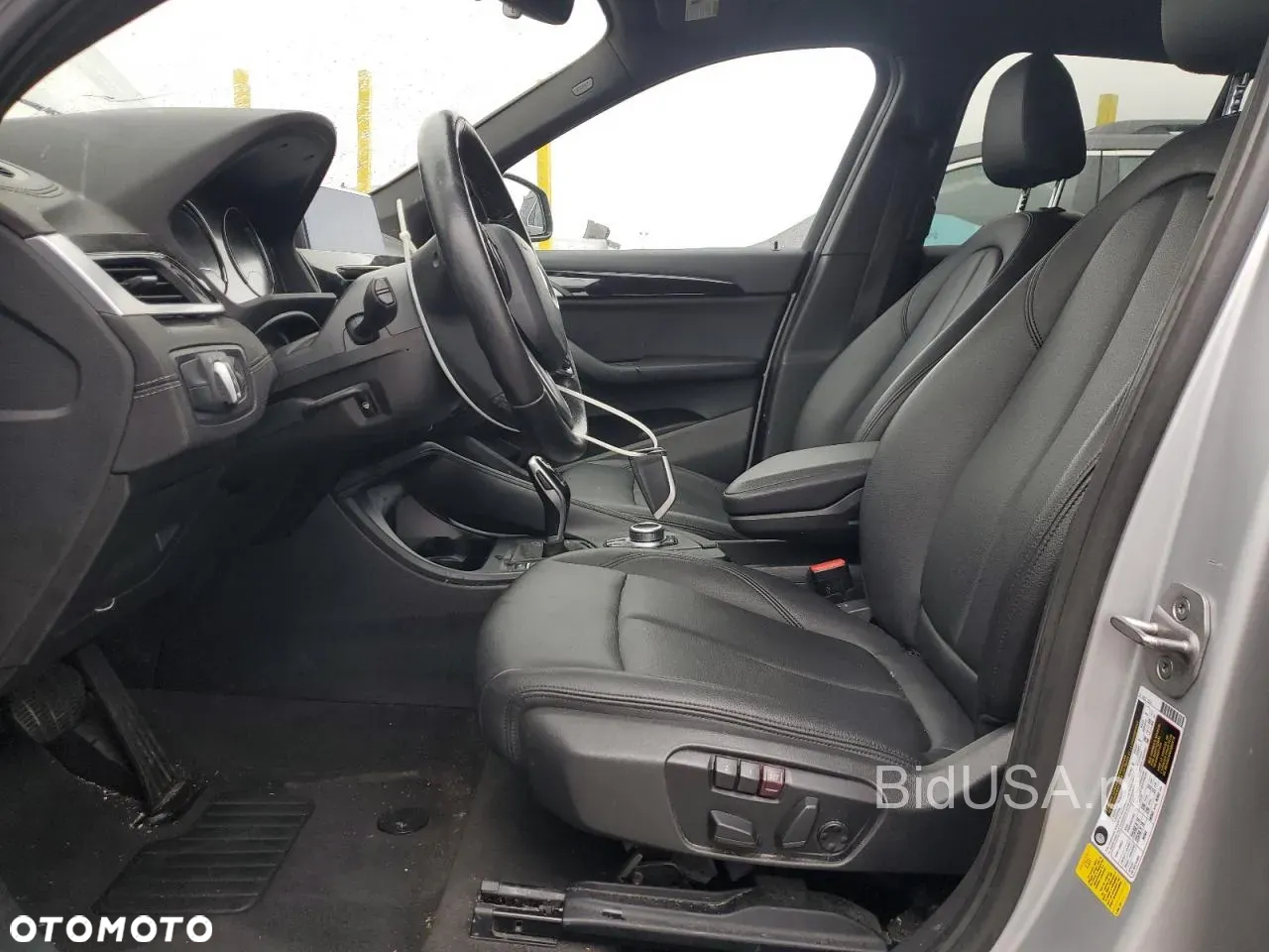 BMW X1 sDrive20i Advantage - 8
