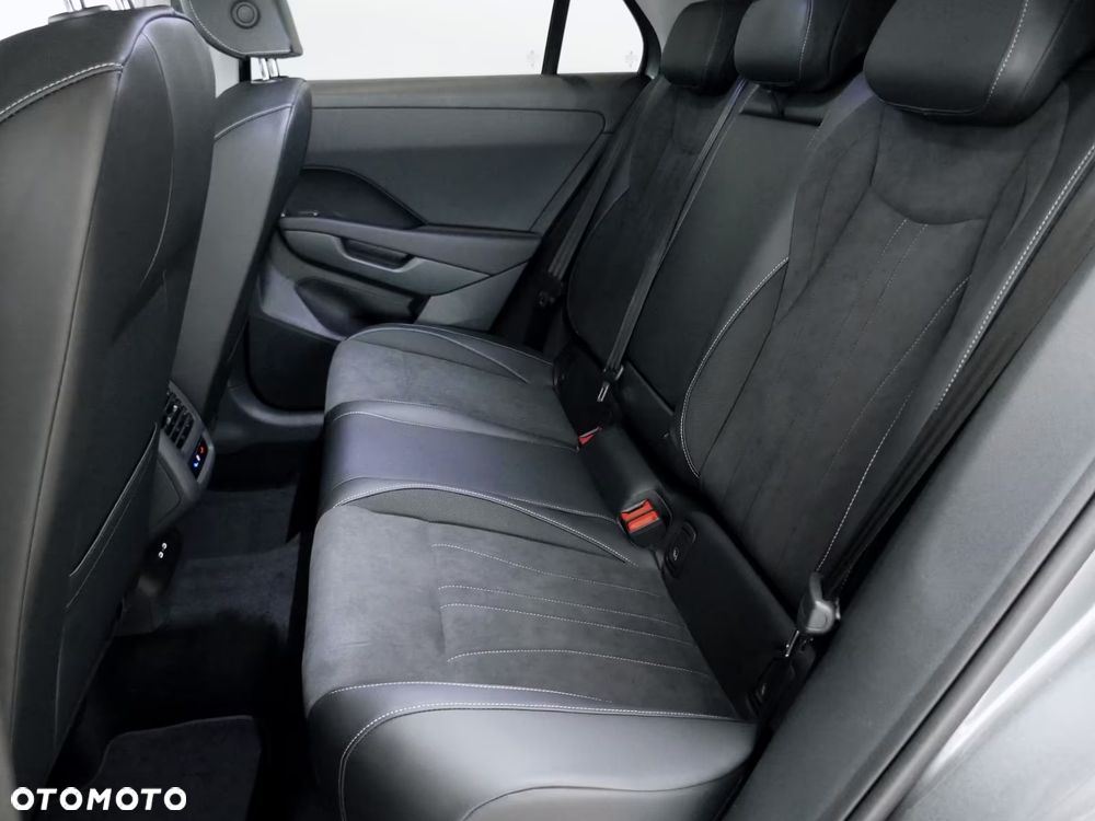 Volkswagen T-Roc 1.5 eTSI OPF DSG Style - 8