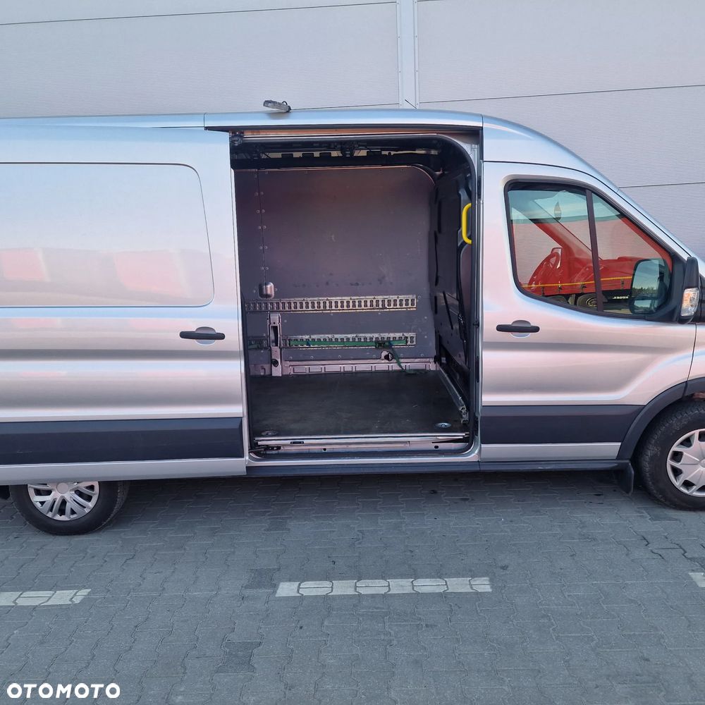 Ford Transit - 6