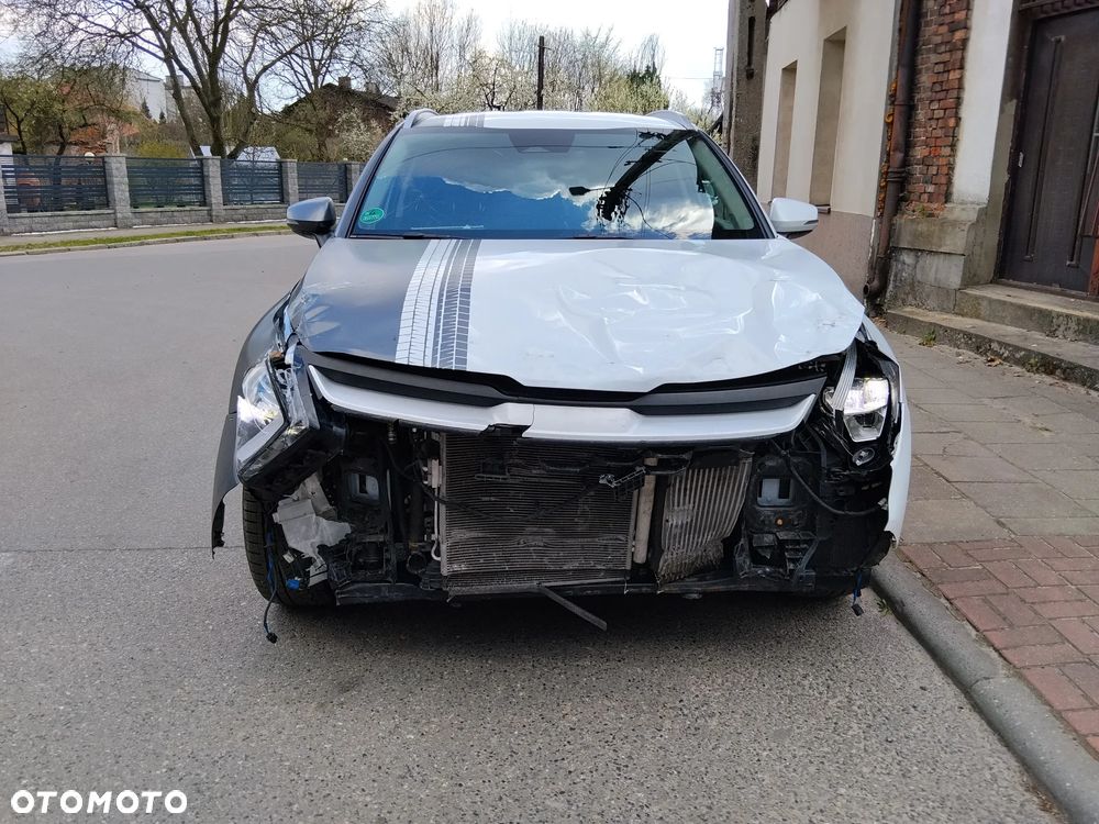 Kia Sportage 1.6 T-GDI MHEV Business Line 4WD DCT - 20