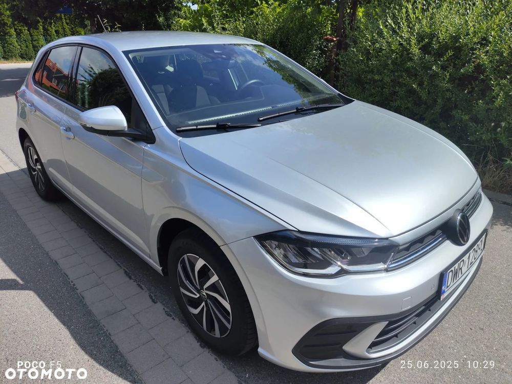 Volkswagen Polo - 2