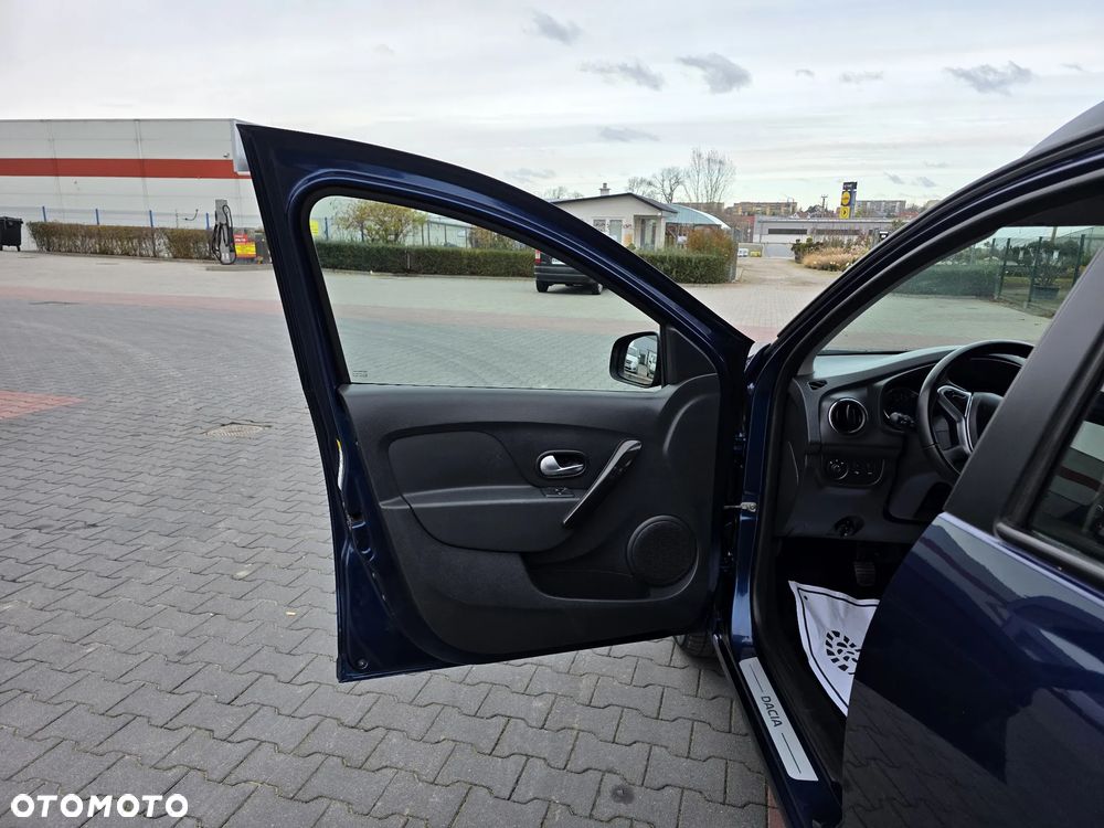 Dacia Logan TCe 90 S&S Laureate - 11