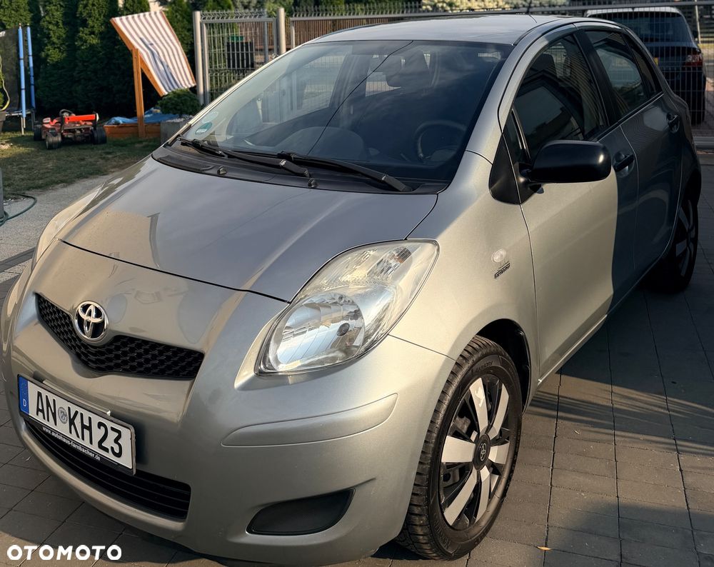 Toyota Yaris 1.0 VVT-i Cool Edition - 26