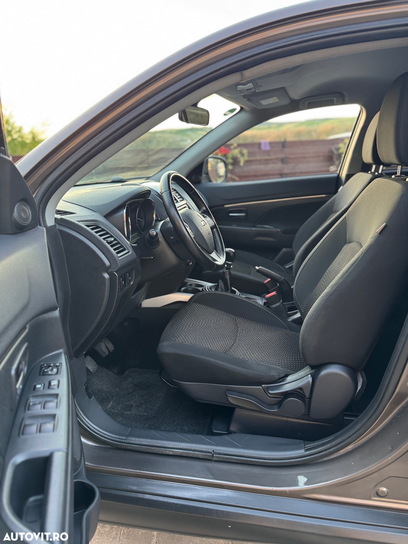 Mitsubishi ASX 1.8 DI-D 2WD Diamant Edition - 11