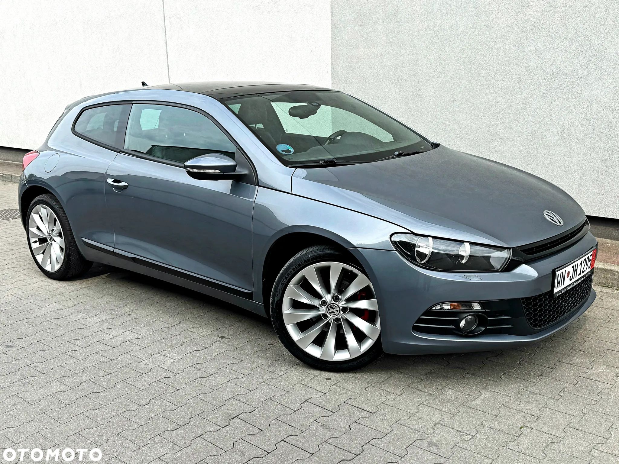 Volkswagen Scirocco 1.4 TSI R-Style - 1