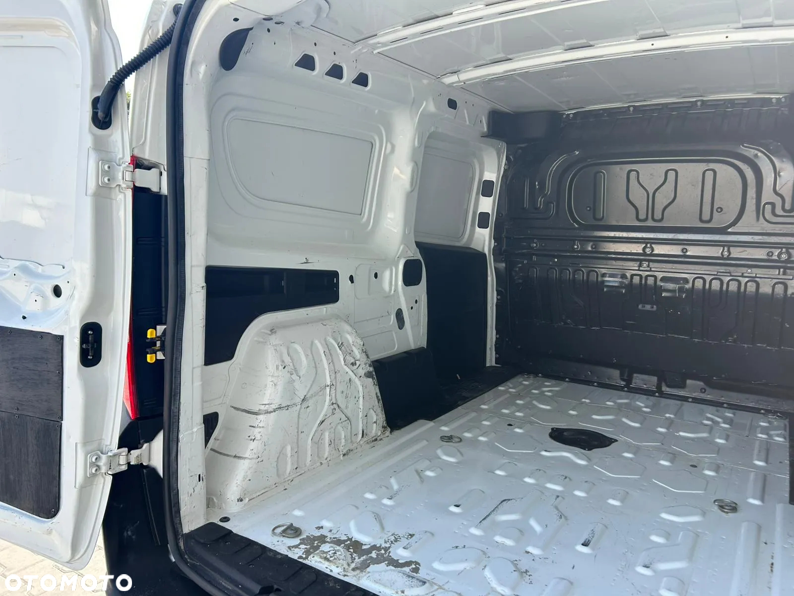 Fiat Doblo maxi max 1.6 MultiJet **3 OSOBOWY**Klima**NAVI**LONG**Sprowadzony**Super stan**2018R** - 11