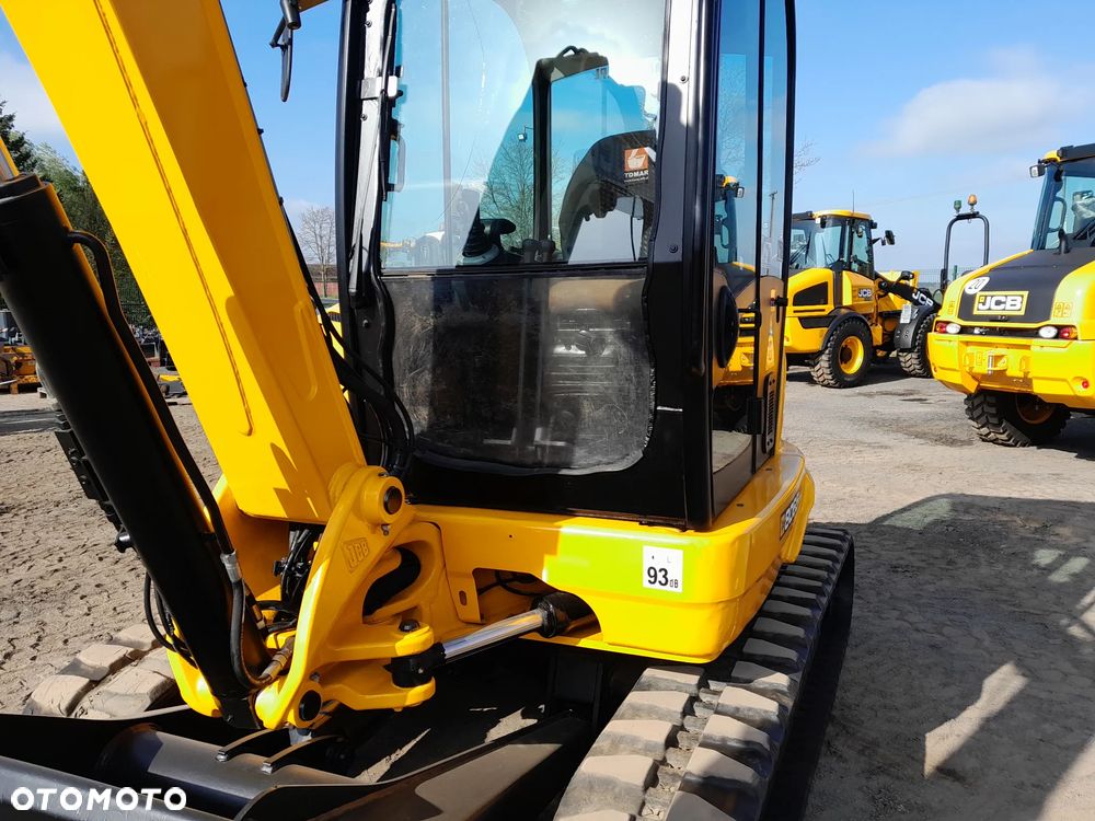 JCB 8065 RTS - 11