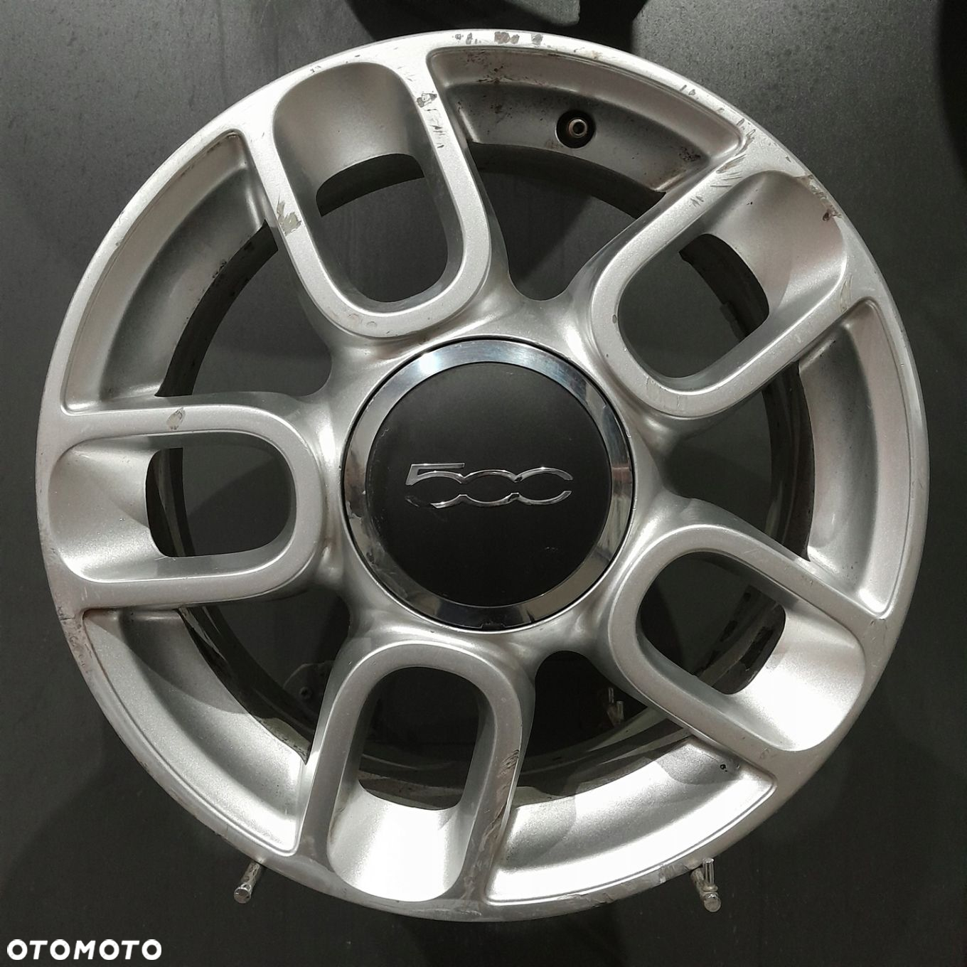 Felgi 15 4x98 Fiat 500 OE F506078-46 - 4