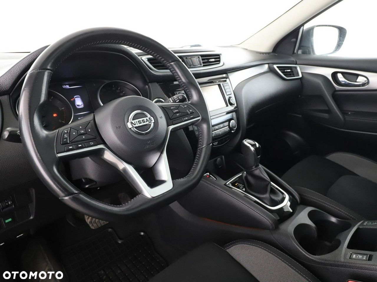 Nissan Qashqai 1.6 DCi N-Connecta Xtronic - 14