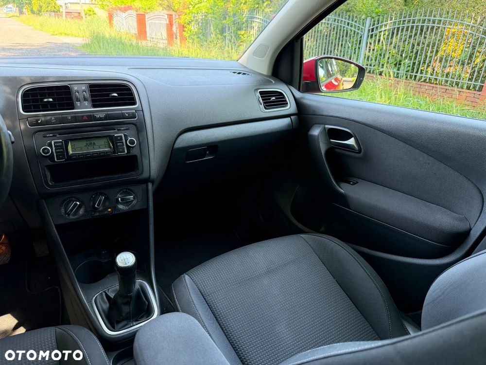 Volkswagen Polo - 23