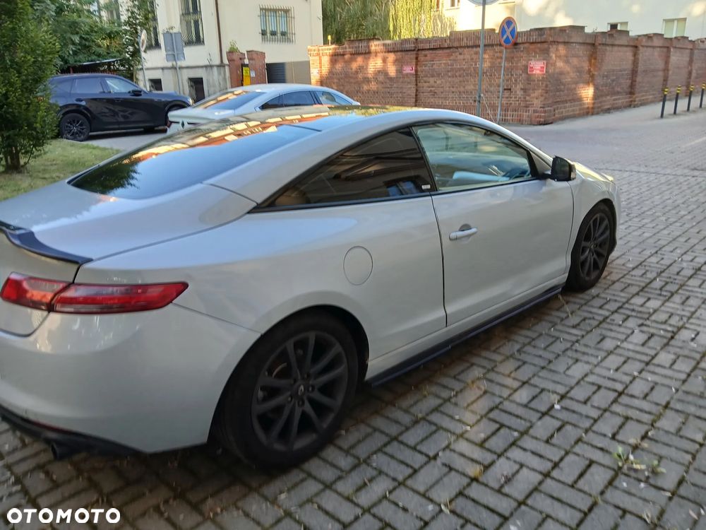 Renault Laguna 3.0 dCi V6 Initiale - 5