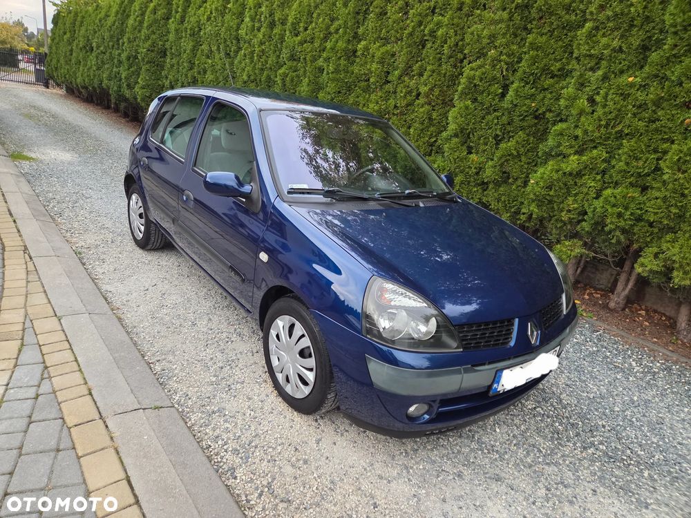 Renault Clio 1.4 16V Privilege - 3